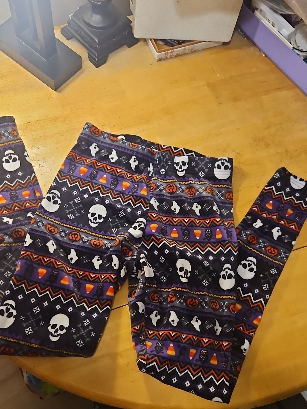 Kids Halloween Skull & Candy Corn Leggings - Black & Purple